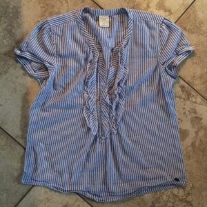 Abercrombie & Fitch low cut blue ruffled blouse